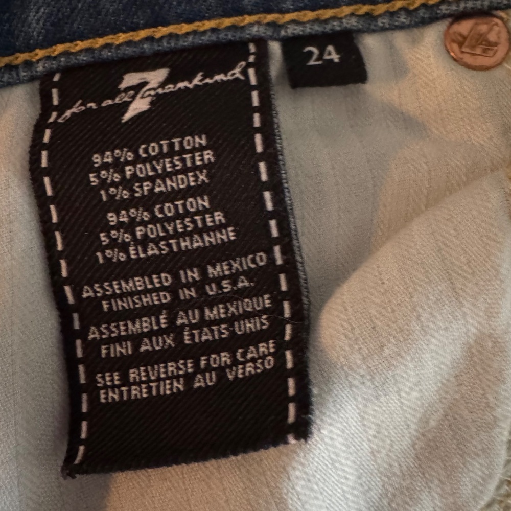 7 For All Mankind - Picture 7 of 7